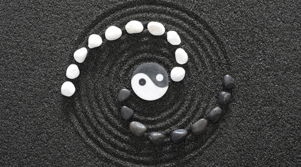 重慶傳統(tǒng)行業(yè)塌方，罪魁禍?zhǔn)拙故欠績r(jià)？
