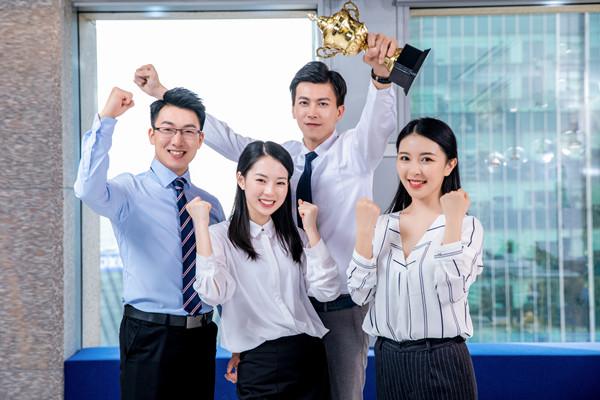 全面薪酬福利調查，滿足員工需求與期望