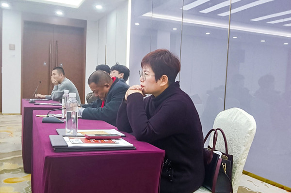 無錫市社區(qū)商會——勤新商會攜手正睿咨詢集團(tuán)為企業(yè)家賦能充電！