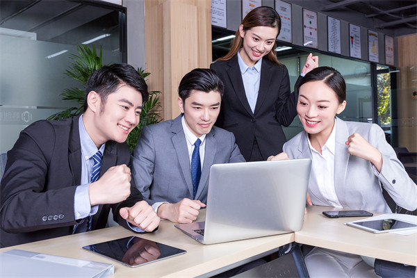 人力資源管理新篇章：打造高效團(tuán)隊(duì)，驅(qū)動(dòng)企業(yè)騰飛