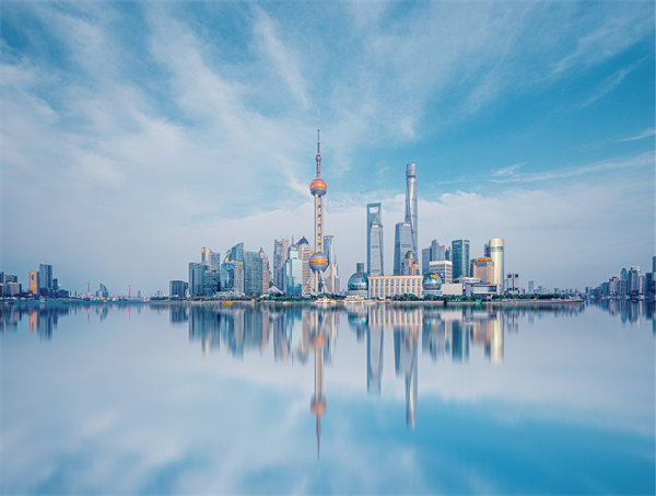 集團(tuán)管控引領(lǐng)企業(yè)轉(zhuǎn)型升級(jí)，實(shí)現(xiàn)可持續(xù)發(fā)展目標(biāo)