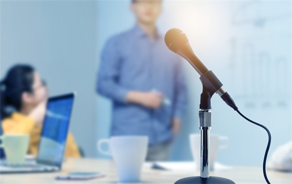 企業(yè)文化如何深度融合HR管理，增強團隊凝聚力？