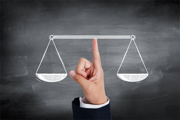 00后吐槽公司無(wú)效加班被開除，企業(yè)戰(zhàn)略有何感悟？