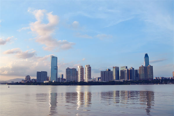 惠州營銷咨詢公司如何為企業(yè)定制創(chuàng)新營銷策略？