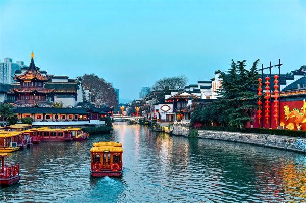 南京年度經(jīng)營(yíng)計(jì)劃咨詢公司如何定制企業(yè)戰(zhàn)略規(guī)劃？