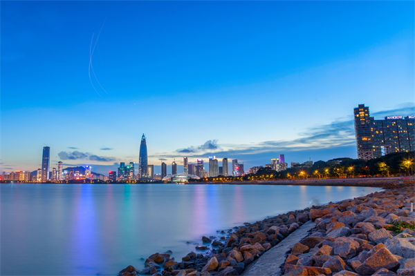 深圳集團(tuán)管控咨詢公司能否解決大型企業(yè)跨地域管理難題？