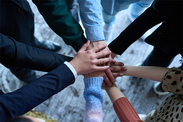 企業(yè)要求員工不結(jié)婚就離職？組織規(guī)劃管理怎么看？