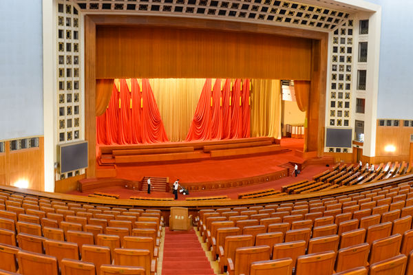 這場(chǎng)民營(yíng)企業(yè)座談會(huì)釋放重要信號(hào)，民營(yíng)企業(yè)的春天要來(lái)了？