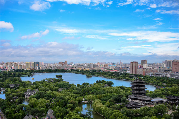 企業(yè)效益下滑，濟(jì)南企業(yè)管理咨詢?nèi)绾尉珳?zhǔn)診斷并逆勢(shì)破局？