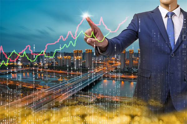 市場瞬息萬變，企業(yè)戰(zhàn)略該如何靈活調(diào)整以搶占先機？