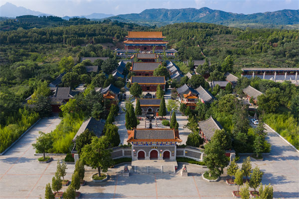 企業(yè)計(jì)劃年年空轉(zhuǎn)？煙臺(tái)年度經(jīng)營(yíng)咨詢?nèi)绾巫屇繕?biāo)從模糊變可落地？