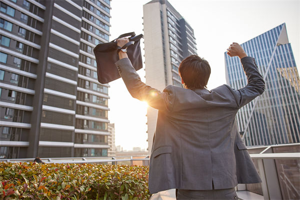 企業(yè)文化分析：為什么越來越多年輕人愛上丑娃娃？
