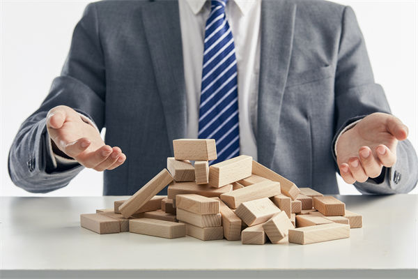 企業(yè)的績(jī)效層層加碼，是激發(fā)斗志還是逼走人才？