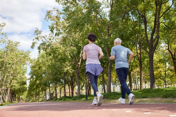 中國(guó)人均預(yù)期壽命79歲，對(duì)企業(yè)文件有何啟示？