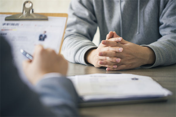 人社局回應(yīng)公司招聘35歲以上勿擾，企業(yè)管理怎么看？