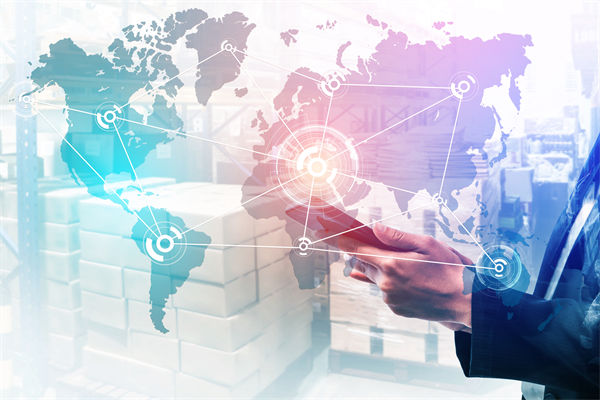 管理咨詢分析：員工因拒絕墊付差旅費(fèi)不出差被開除